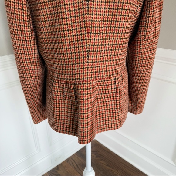 Talbots Houndstooth Women's Blazer With Peplum Detail in the back Size 8 - Picture 6 of 8